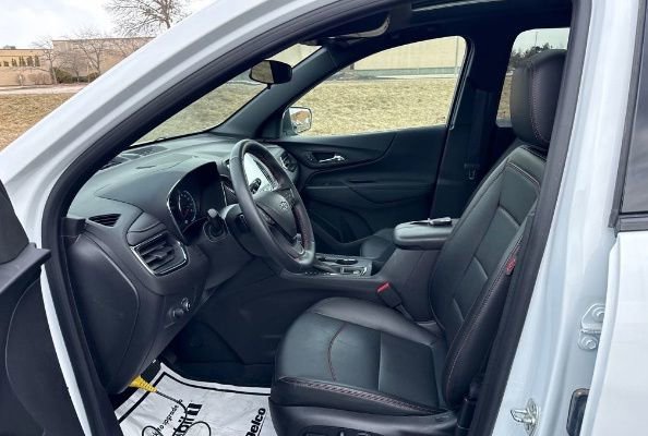 Used 2024 Chevrolet Equinox RS w/ RS Leather Package image 12