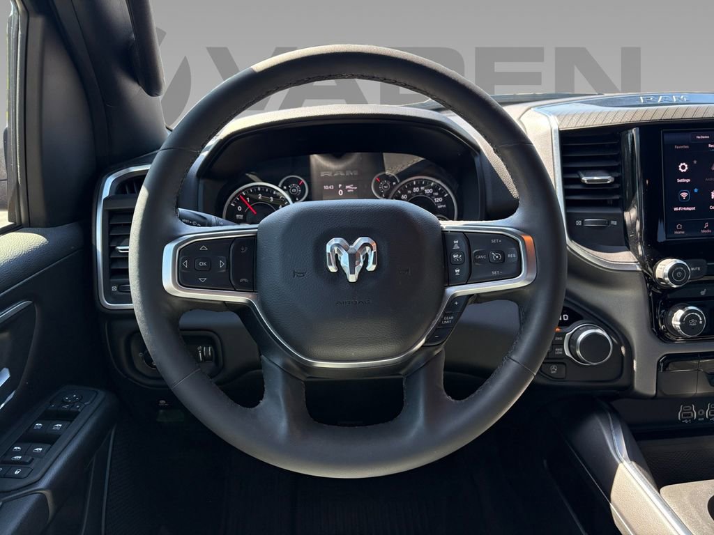 Used 2025 RAM 1500 Big Horn AWD/4WD image 12
