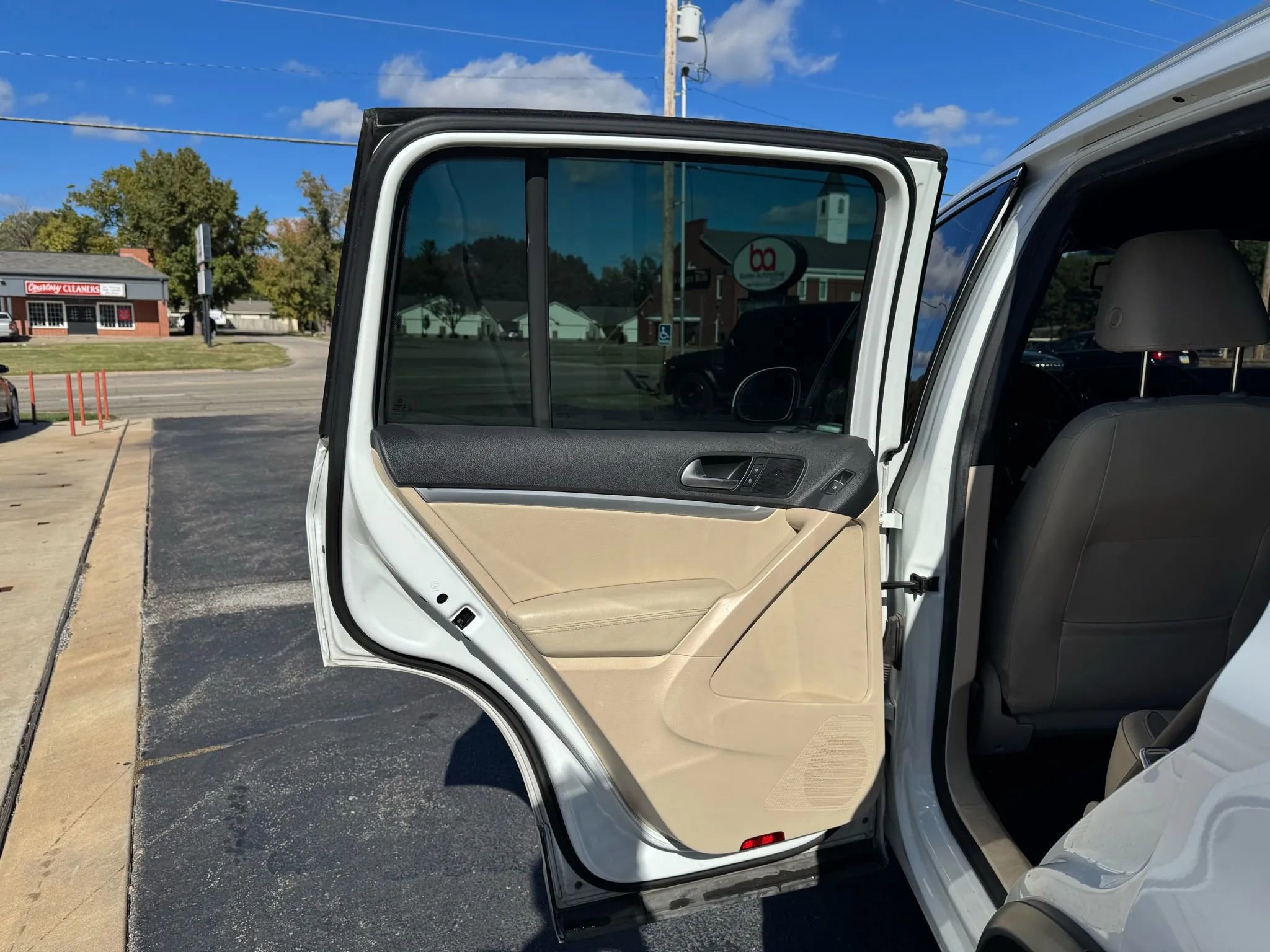 Used 2016 Volkswagen Tiguan R-Line image 19