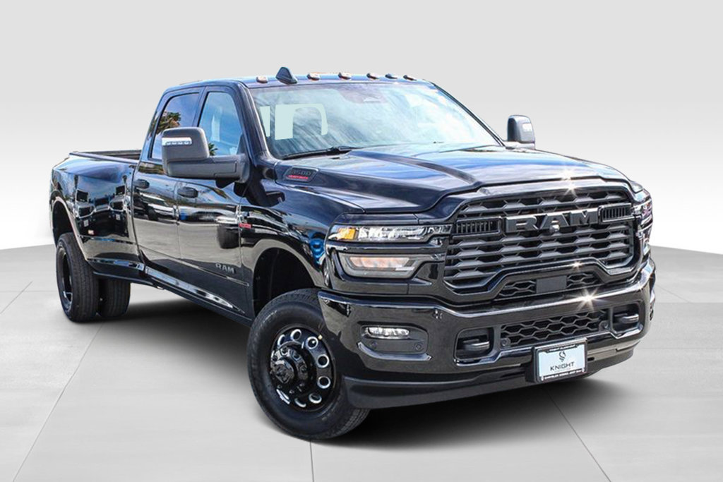New 2026 RAM 3500 Big Horn AWD/4WD image 2