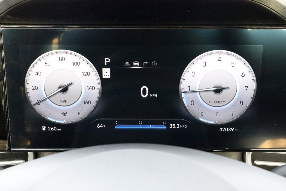 Used 2024 Hyundai Elantra SEL FWD image 25