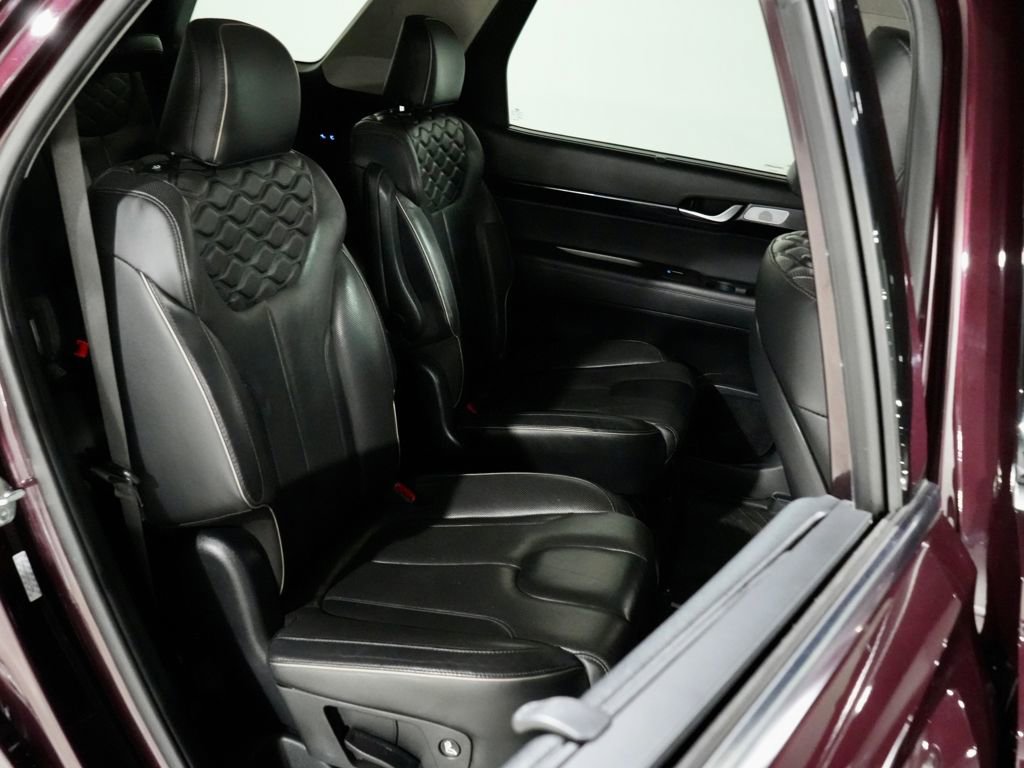 Used 2021 Hyundai Palisade Limited image 32