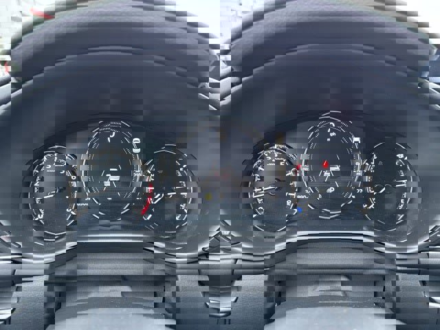 Used 2025 MAZDA MAZDA3 s image 22