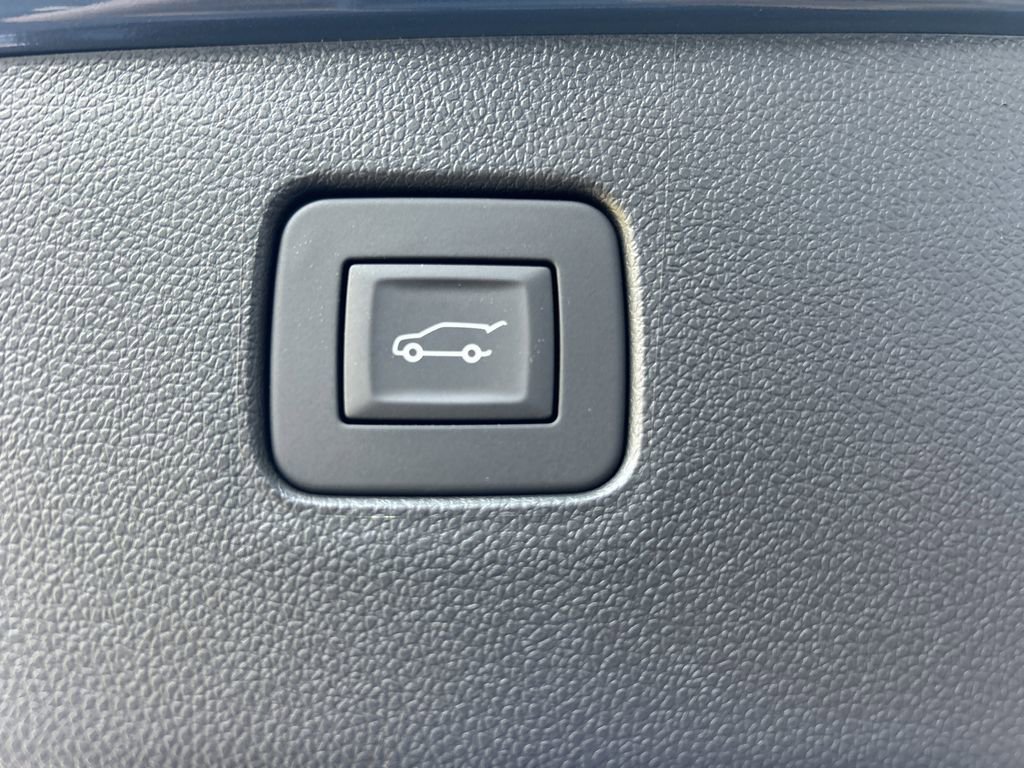 New 2026 Buick Envista Avenir image 11