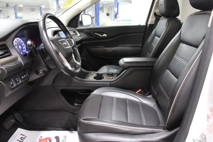 Used 2021 GMC Acadia Denali w/ Denali Technology Package AWD/4WD image 20