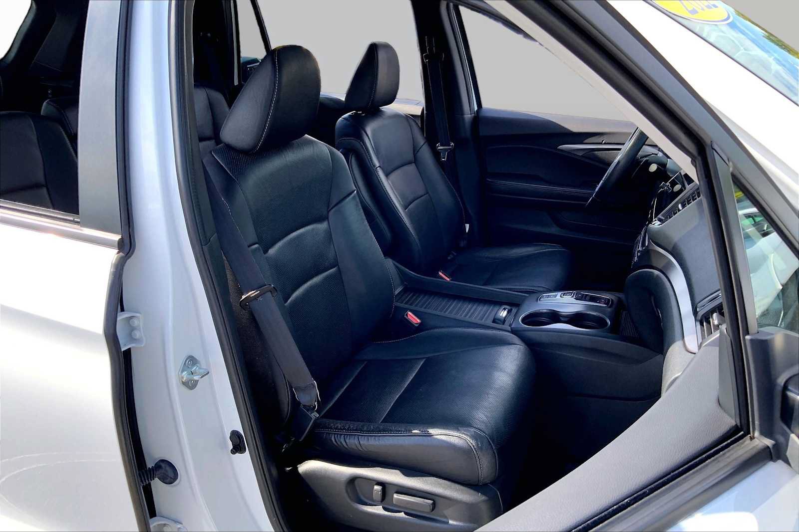 Used 2022 Honda Passport EX-L image 7