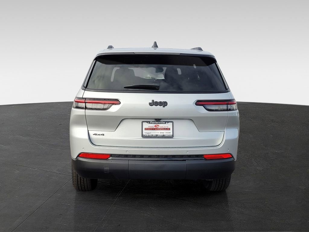 New 2025 Jeep Grand Cherokee L Altitude AWD/4WD image 5