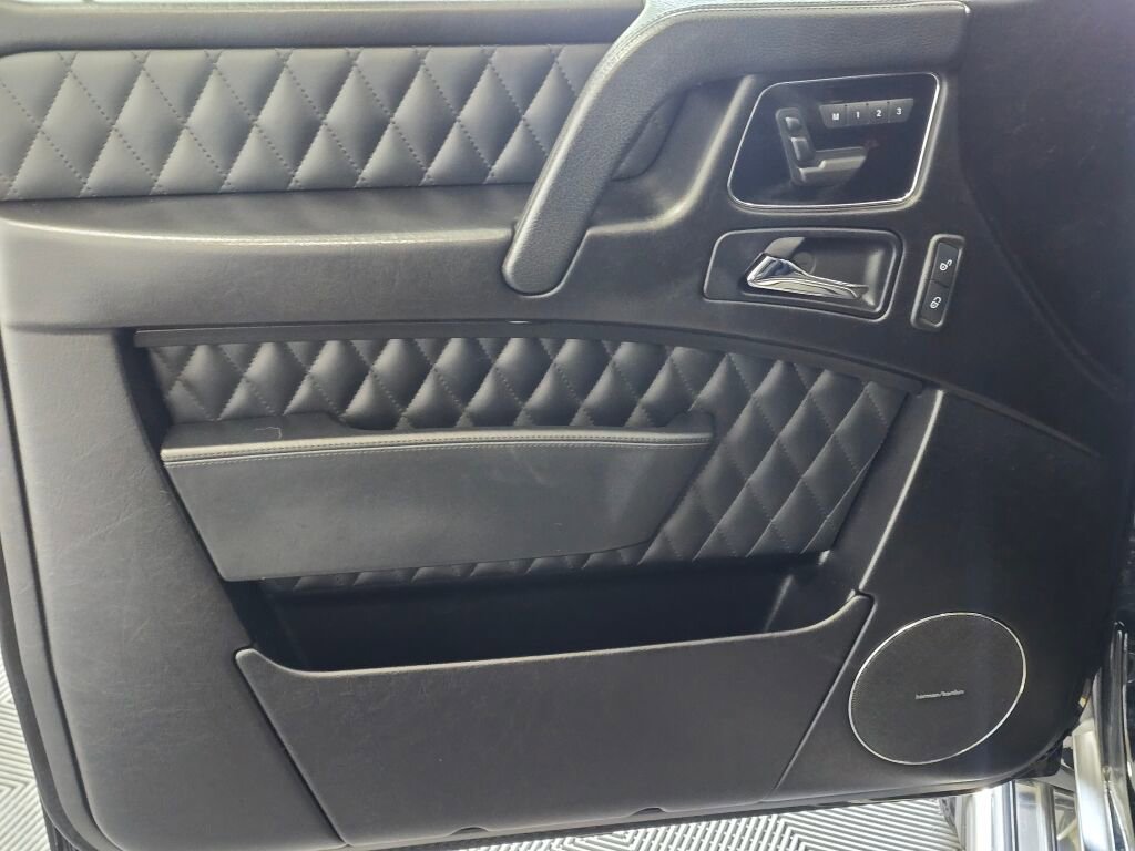 Used 2016 Mercedes-Benz G 63 AMG 4MATIC image 31