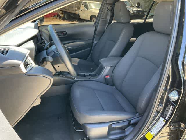Used 2025 Toyota Corolla LE FWD image 12