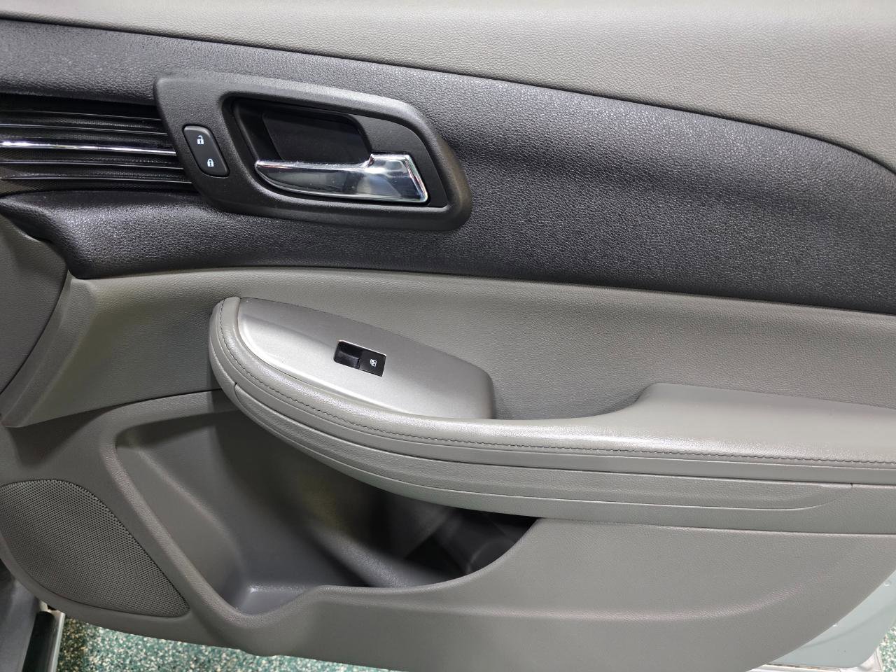 Used 2016 Chevrolet Malibu LS image 26