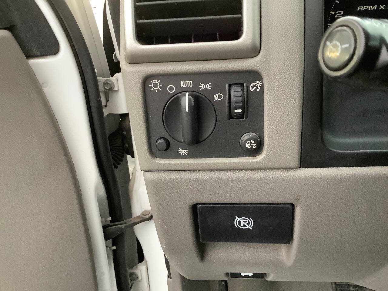 Used 2008 Chevrolet Colorado W/T image 31