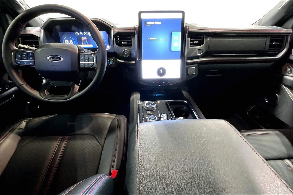 Used 2024 Ford Expedition Limited image 18