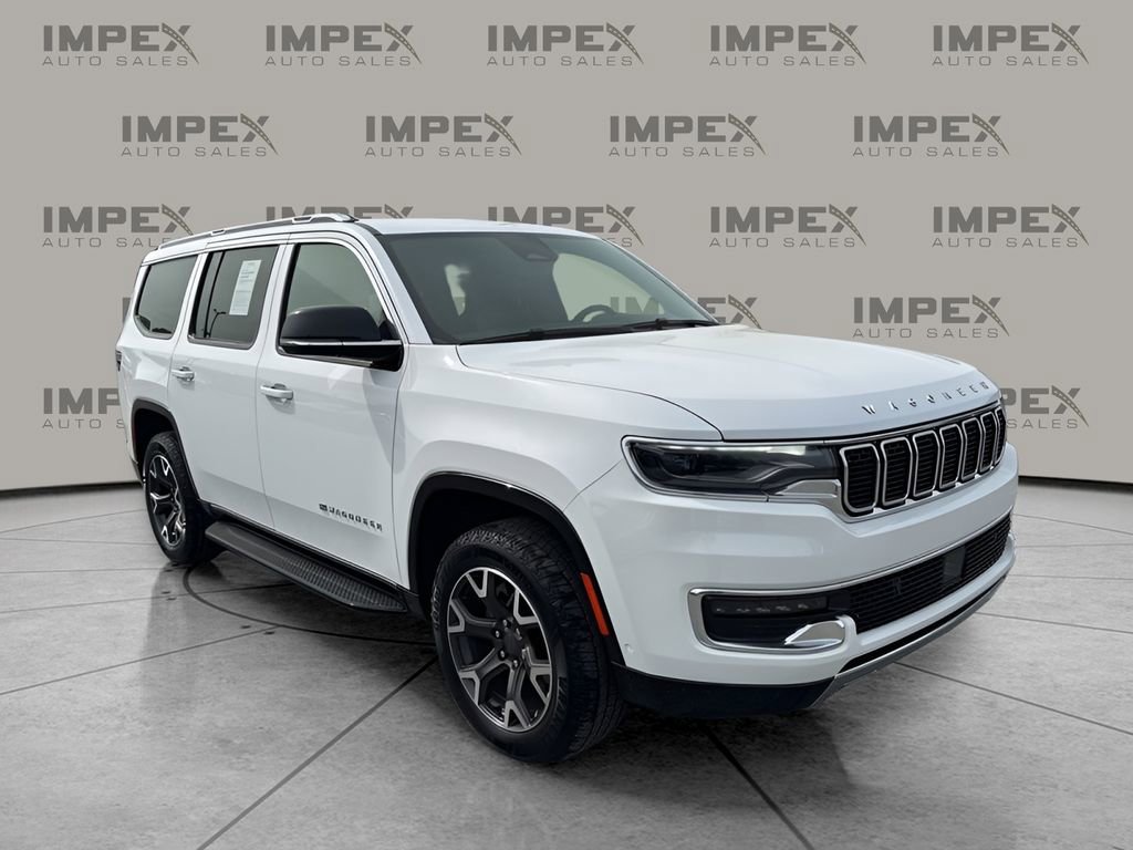 Used 2024 Jeep Wagoneer Series III AWD/4WD image 7