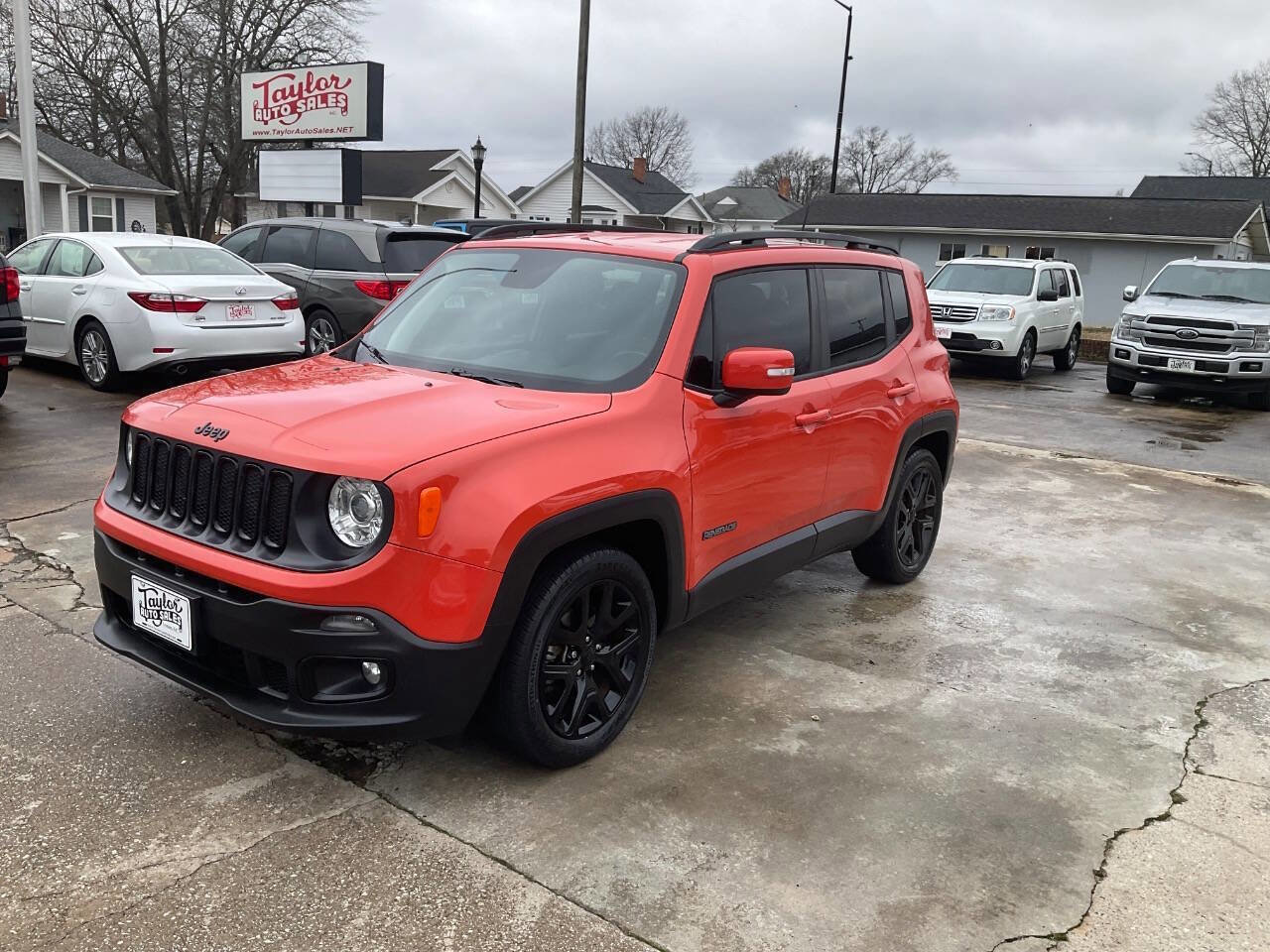 Used 2018 Jeep Renegade Altitude w/ Safety & Security Group FWD image 7