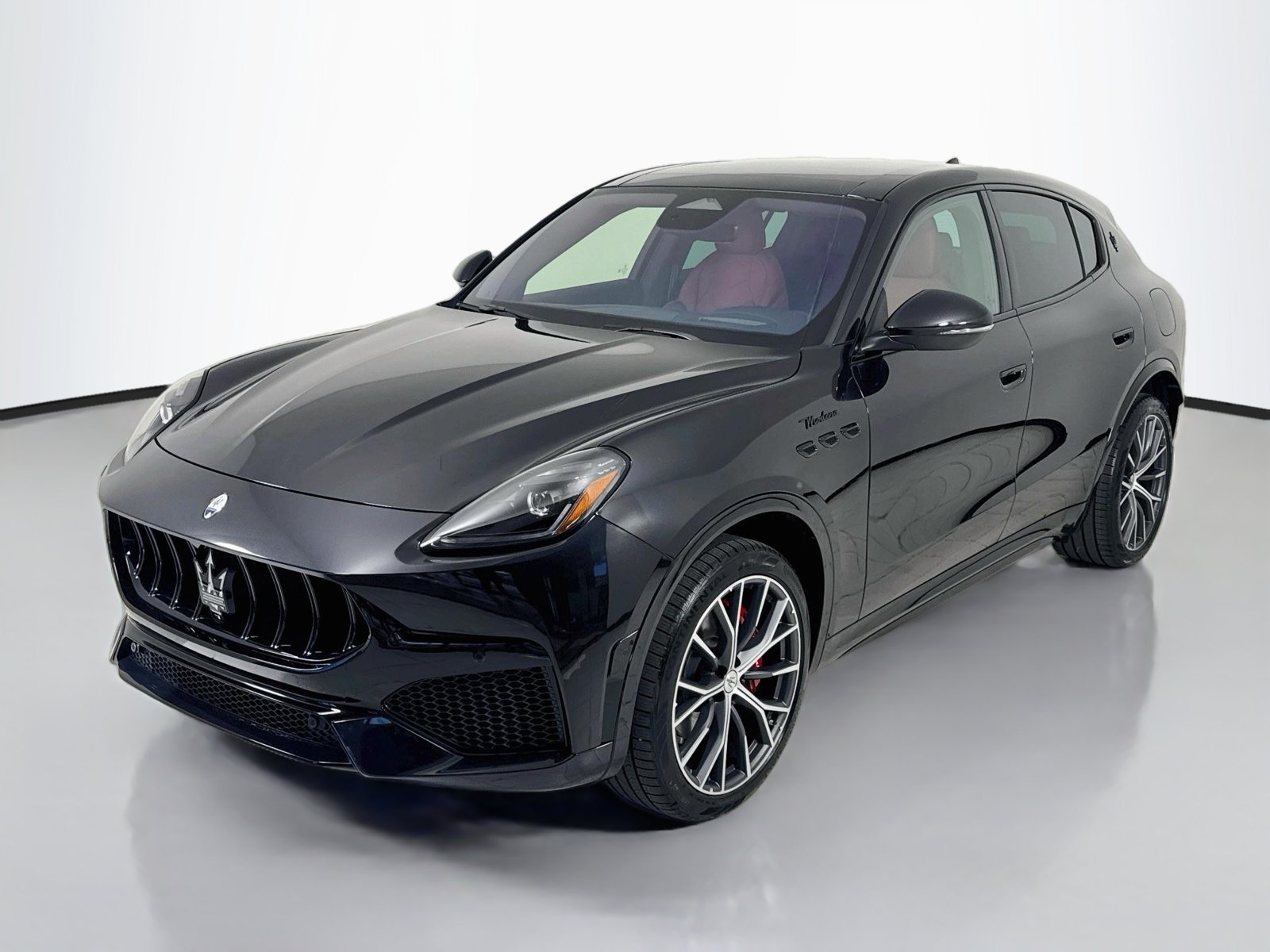 New 2027 Maserati Grecale Modena AWD/4WD image 3