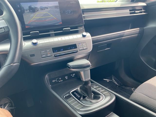 Used 2024 Hyundai Kona SEL image 40