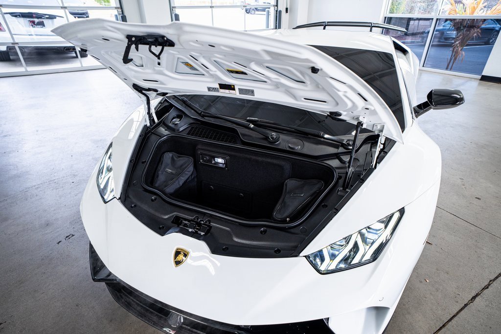 Used 2018 Lamborghini Huracan Performante image 67