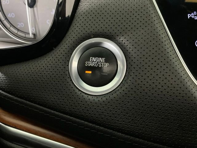 Used 2022 Cadillac XT5 Premium Luxury w/ Technology Package image 19