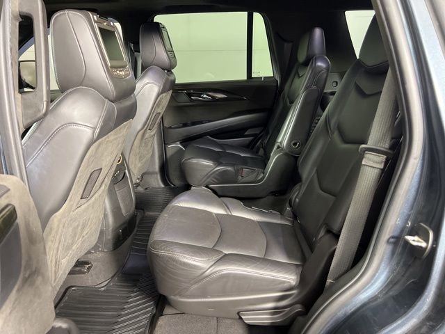 Used 2019 Cadillac Escalade Platinum image 10