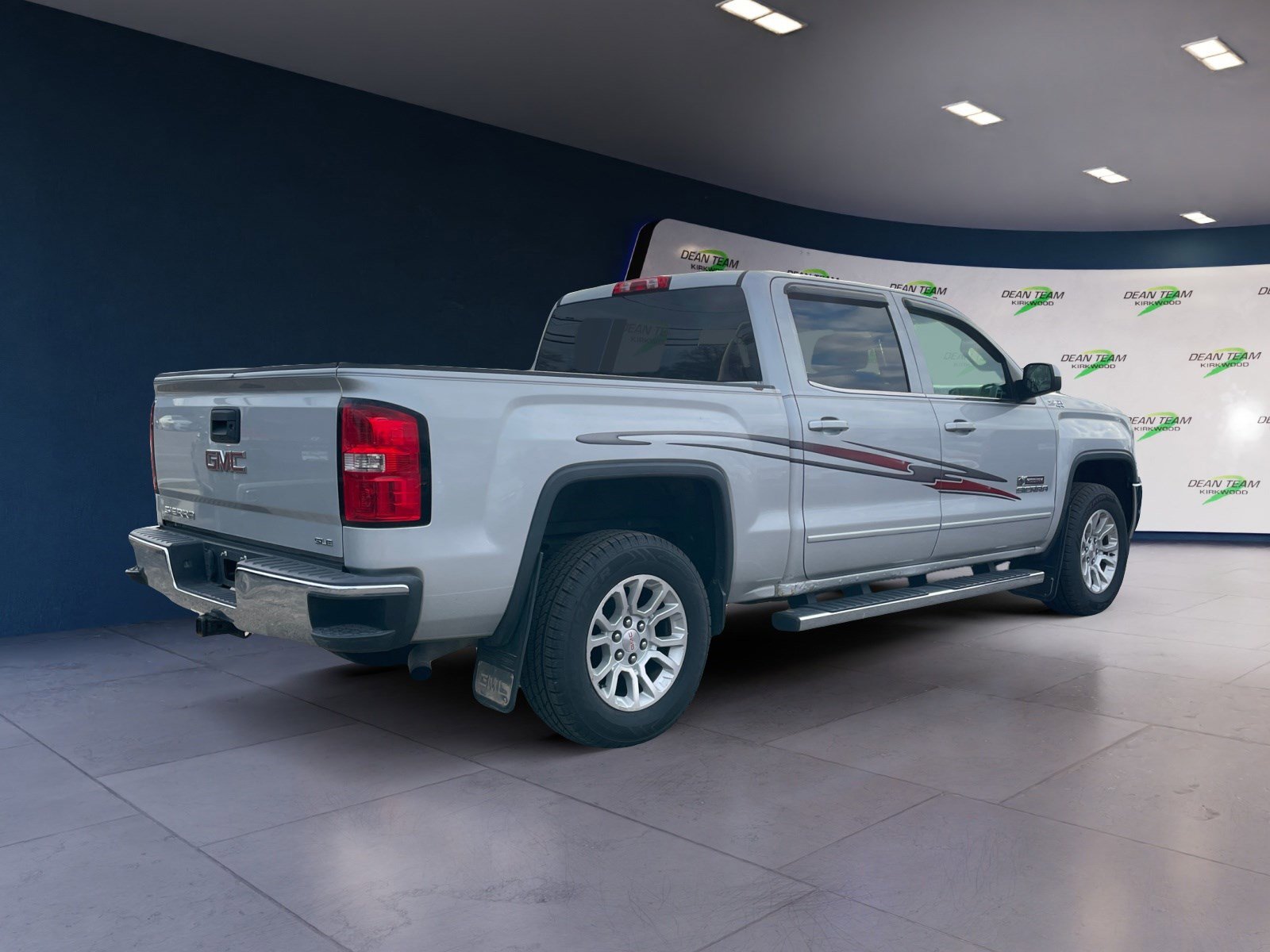 Used 2016 GMC Sierra 1500 SLE w/ Suspension Package, Off-Road AWD/4WD image 3