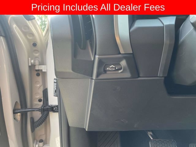Used 2025 BMW X3 xDrive30i w/ Premium Package AWD/4WD image 25