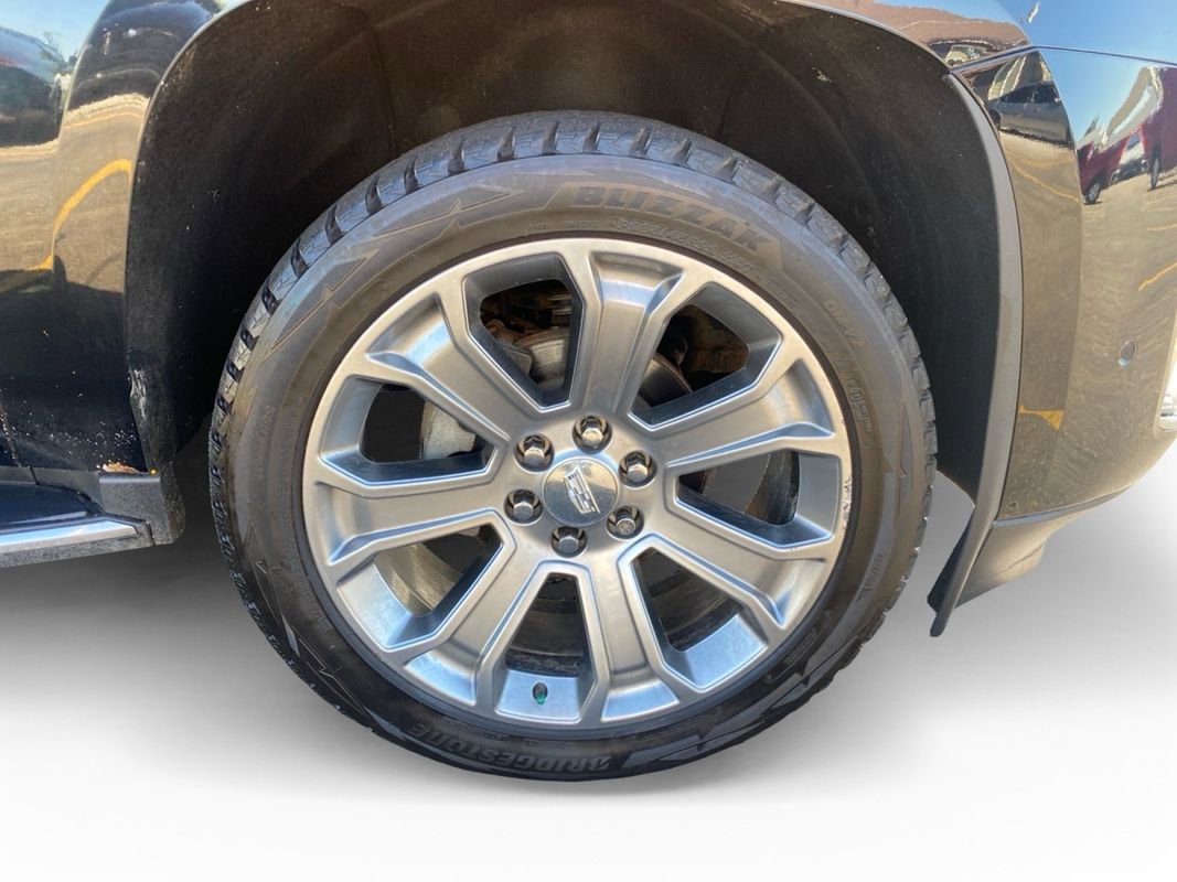 Used 2019 Cadillac Escalade Premium Luxury AWD/4WD image 12