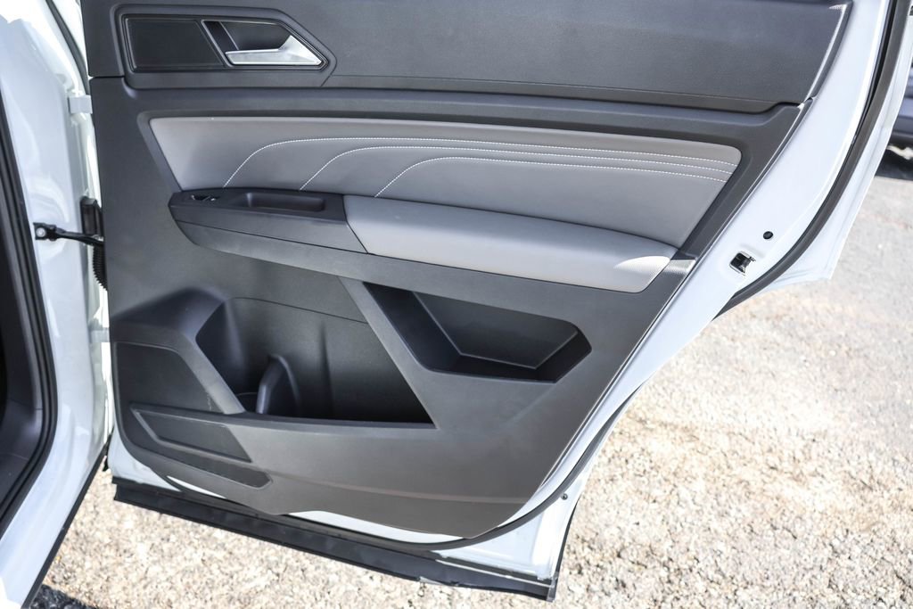 Certified 2023 Volkswagen Atlas SE image 34