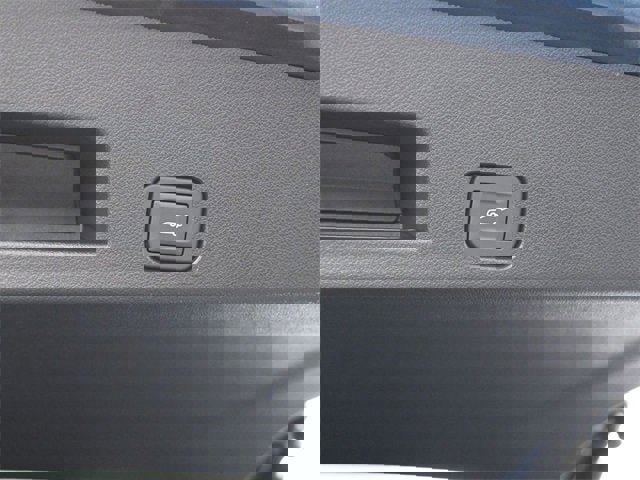 New 2026 Chevrolet Traverse High Country w/ LPO, Floor Liner Package image 37