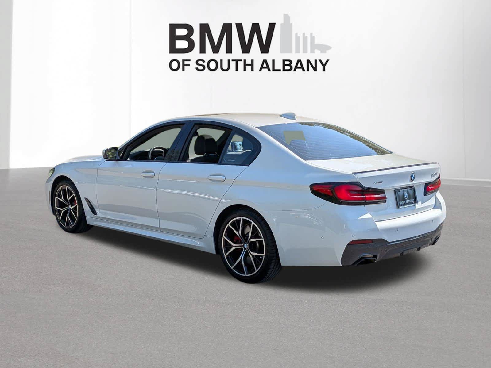 Used 2023 BMW 540i xDrive w/ M Sport Package AWD/4WD image 4