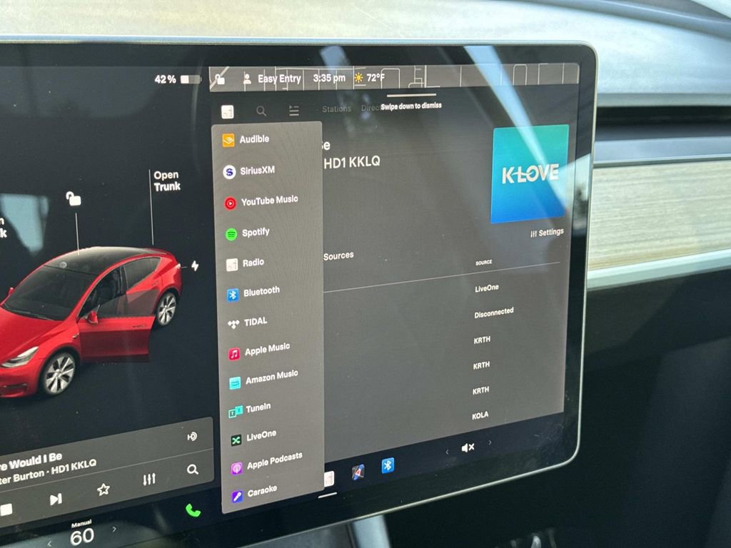 Used 2021 Tesla Model Y Long Range image 12