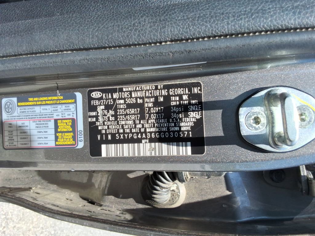 Used 2016 Kia Sorento L FWD image 18