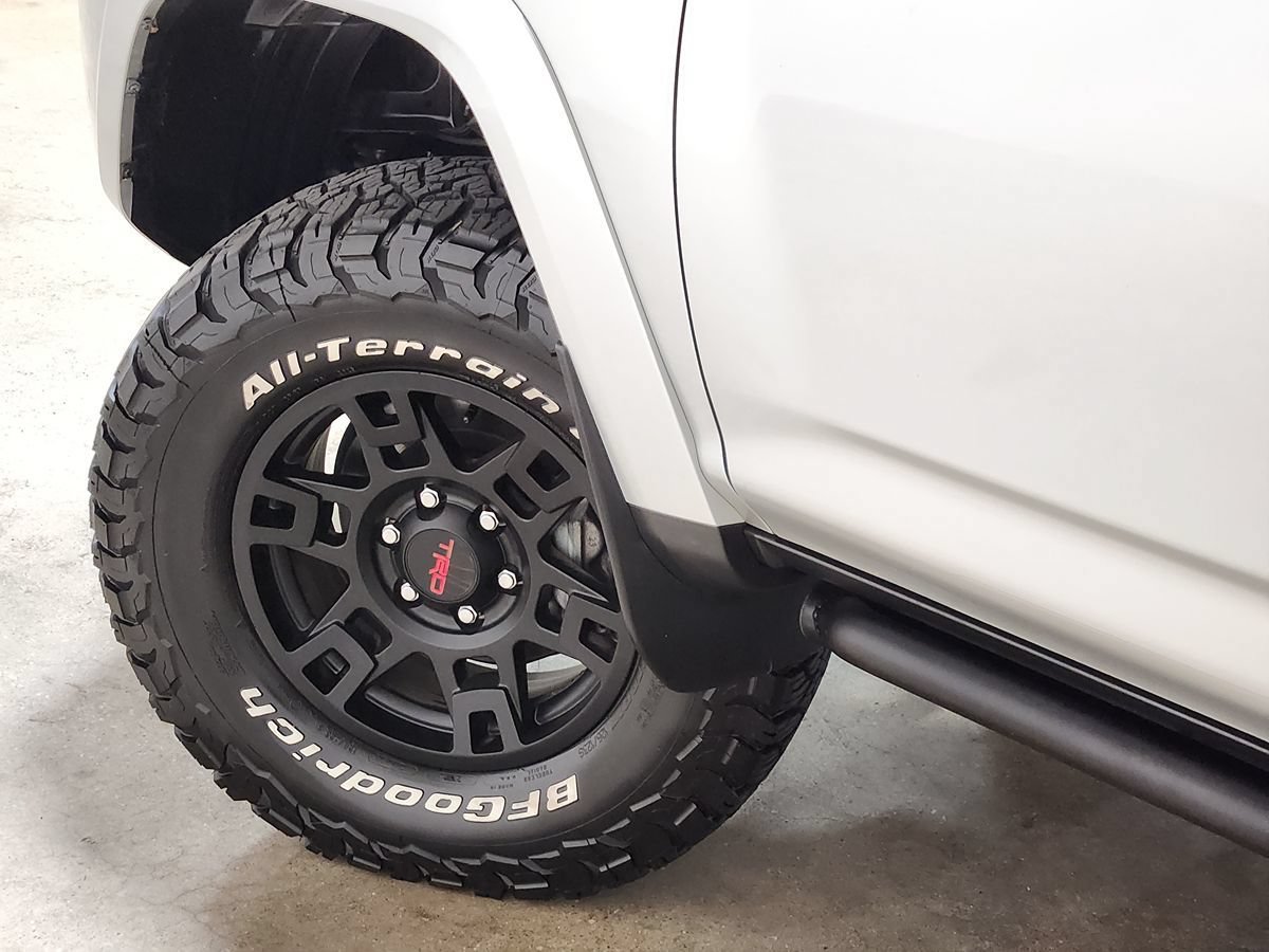 Used 2023 Toyota 4Runner TRD Off-Road Premium AWD/4WD image 23