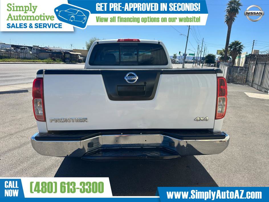 Used 2012 Nissan Frontier SV AWD/4WD image 12