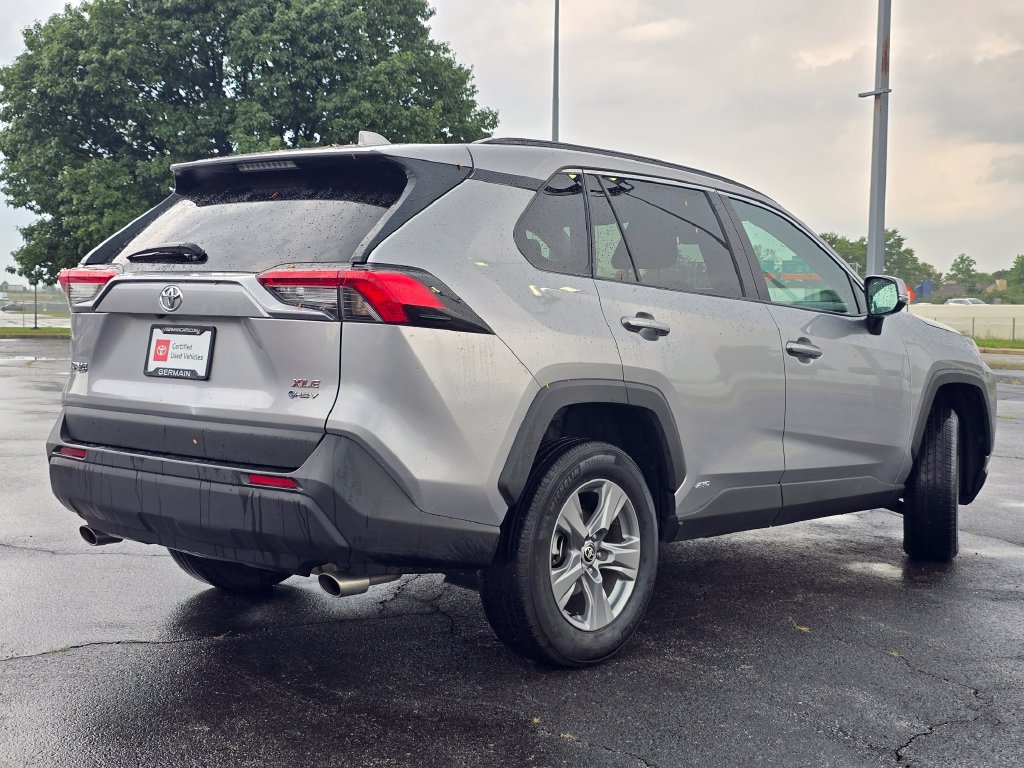 Certified 2025 Toyota RAV4 XLE AWD/4WD image 15