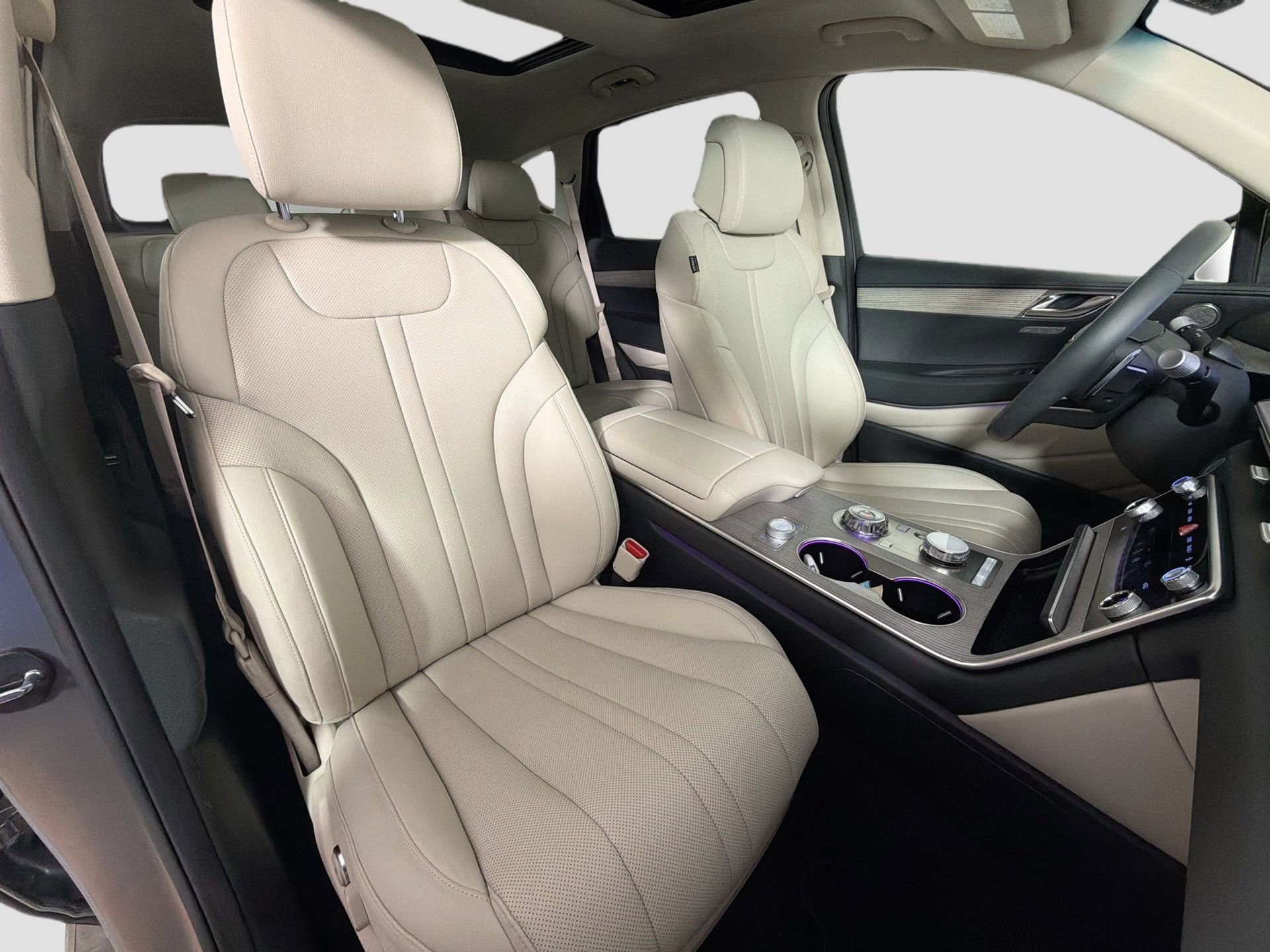 Used 2025 Genesis GV80 2.5T Select image 28