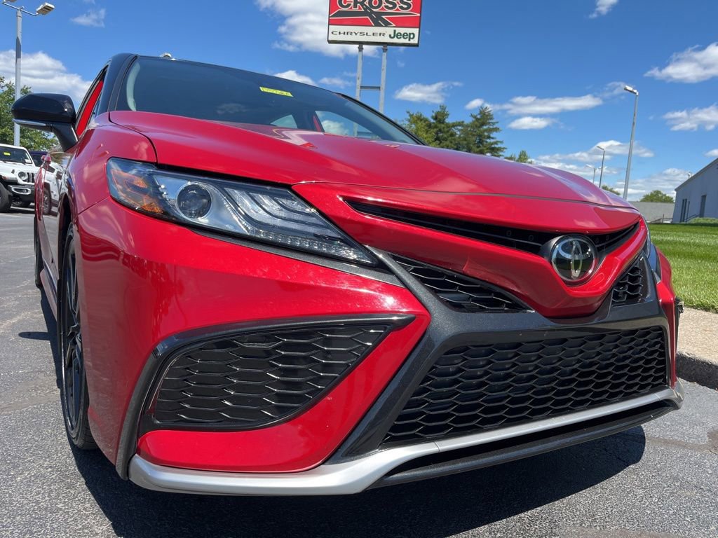 Used 2023 Toyota Camry XSE w/ Cold Weather Package FWD image 33