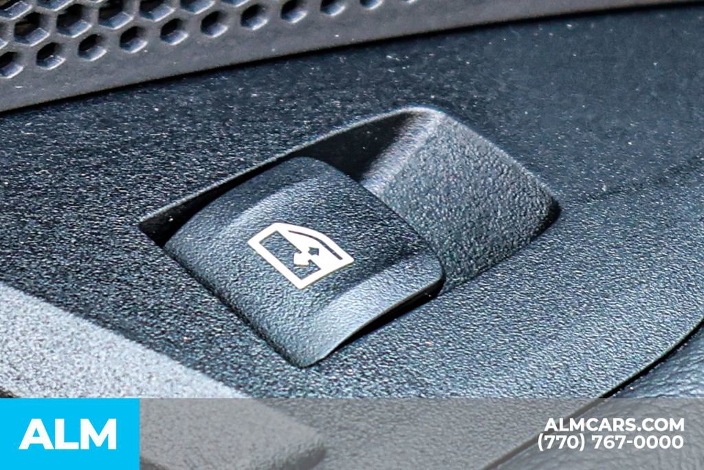 Used 2025 BMW i4 xDrive40i w/ Parking Assistance Package image 58