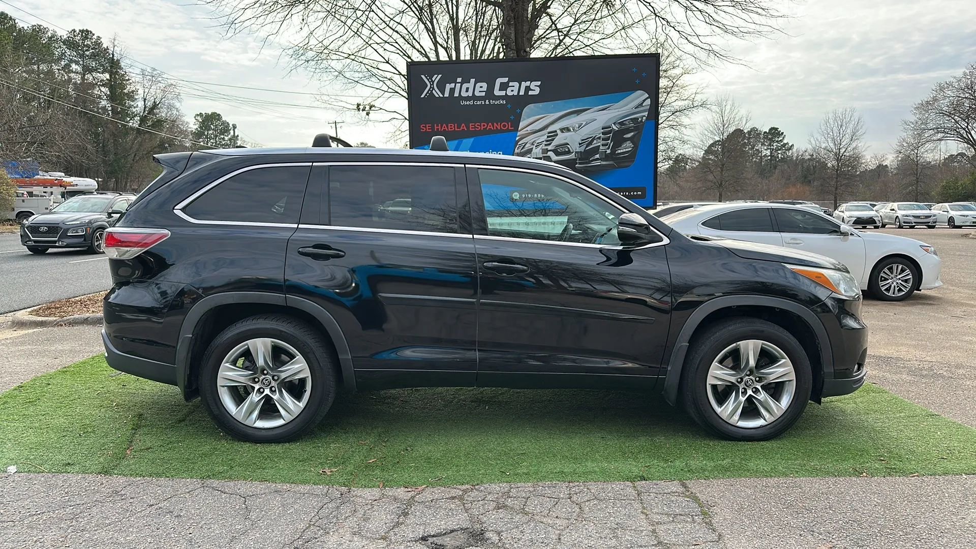 Used 2016 Toyota Highlander Limited image 8