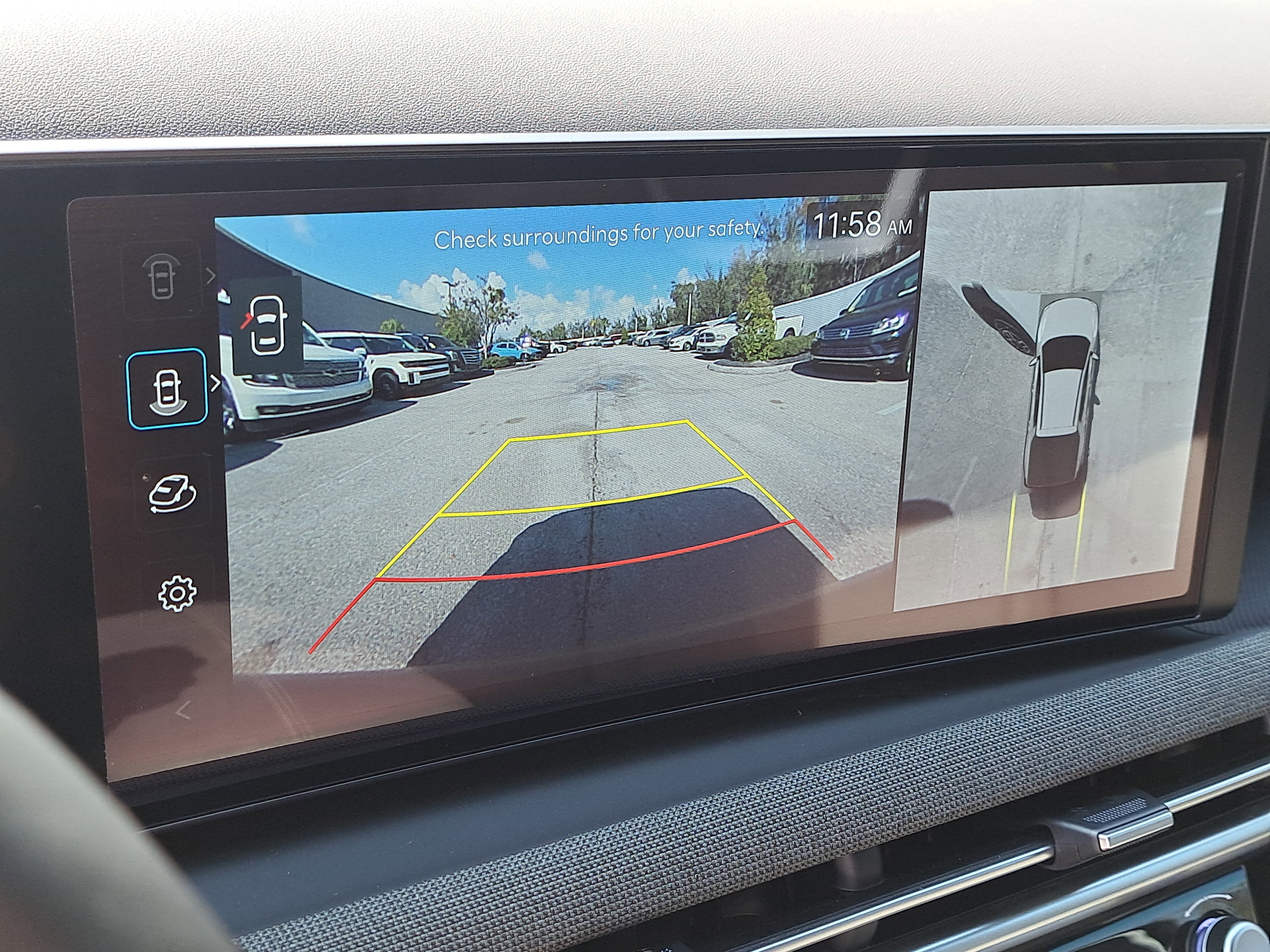 Certified 2025 Hyundai Santa Cruz Limited image 22