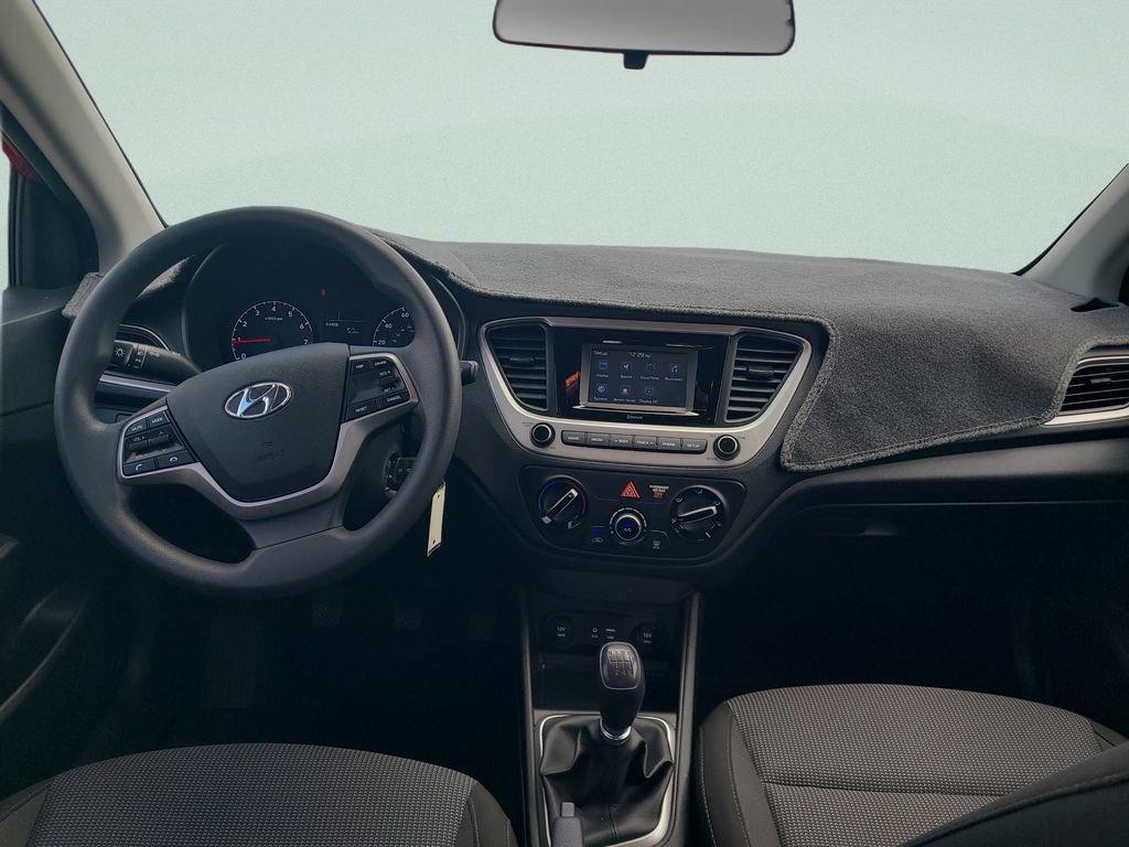 Used 2019 Hyundai Accent SE FWD image 11