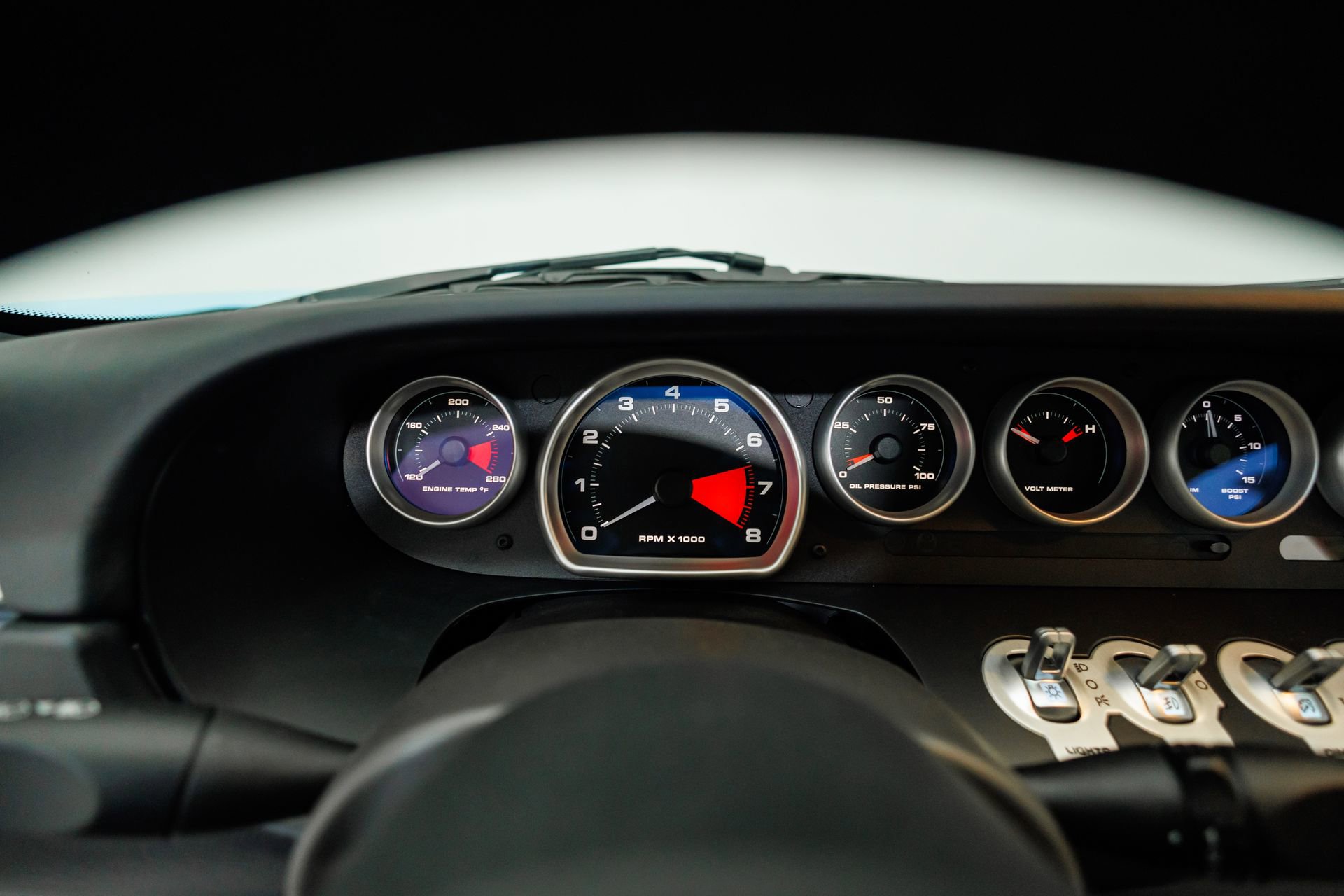 Used 2006 Ford GT RWD image 66