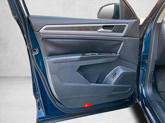 Used 2018 Volkswagen Atlas SE image 18