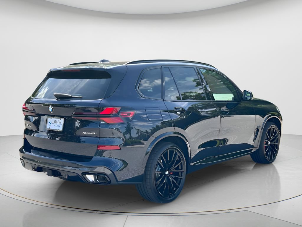 New 2026 BMW X5 xDrive40i w/ M Sport Package AWD/4WD image 5