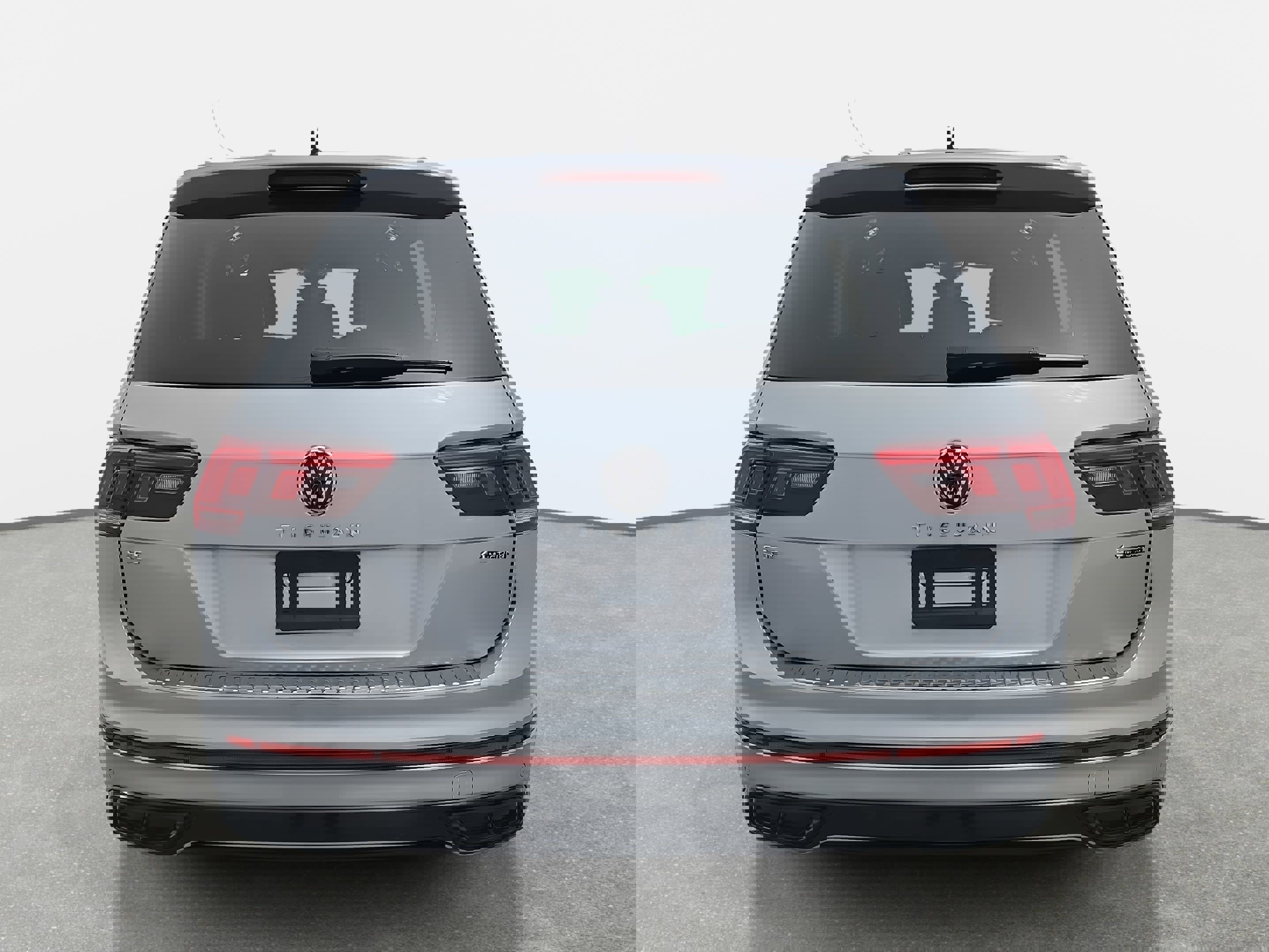 Certified 2023 Volkswagen Tiguan SE R-Line image 4