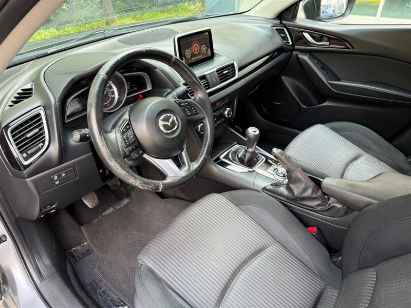Used 2014 MAZDA MAZDA3 i Touring w/ Technology Package FWD image 24