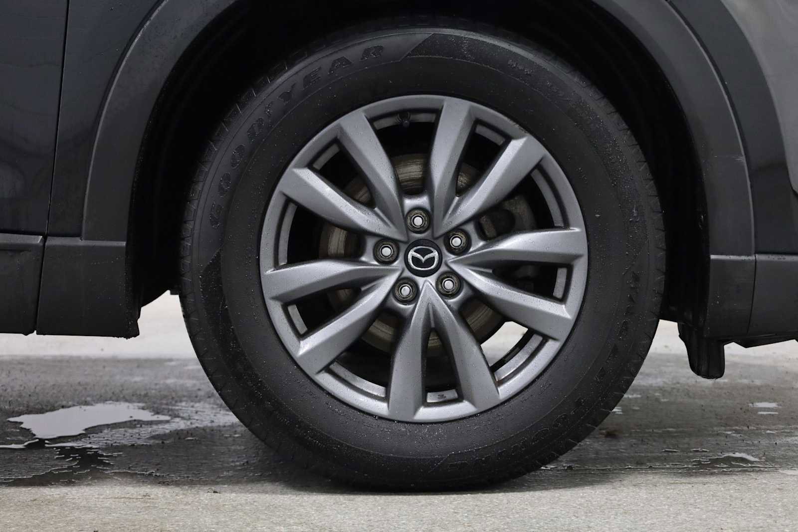 Used 2021 MAZDA CX-9 Touring w/ Touring Premium Package image 12