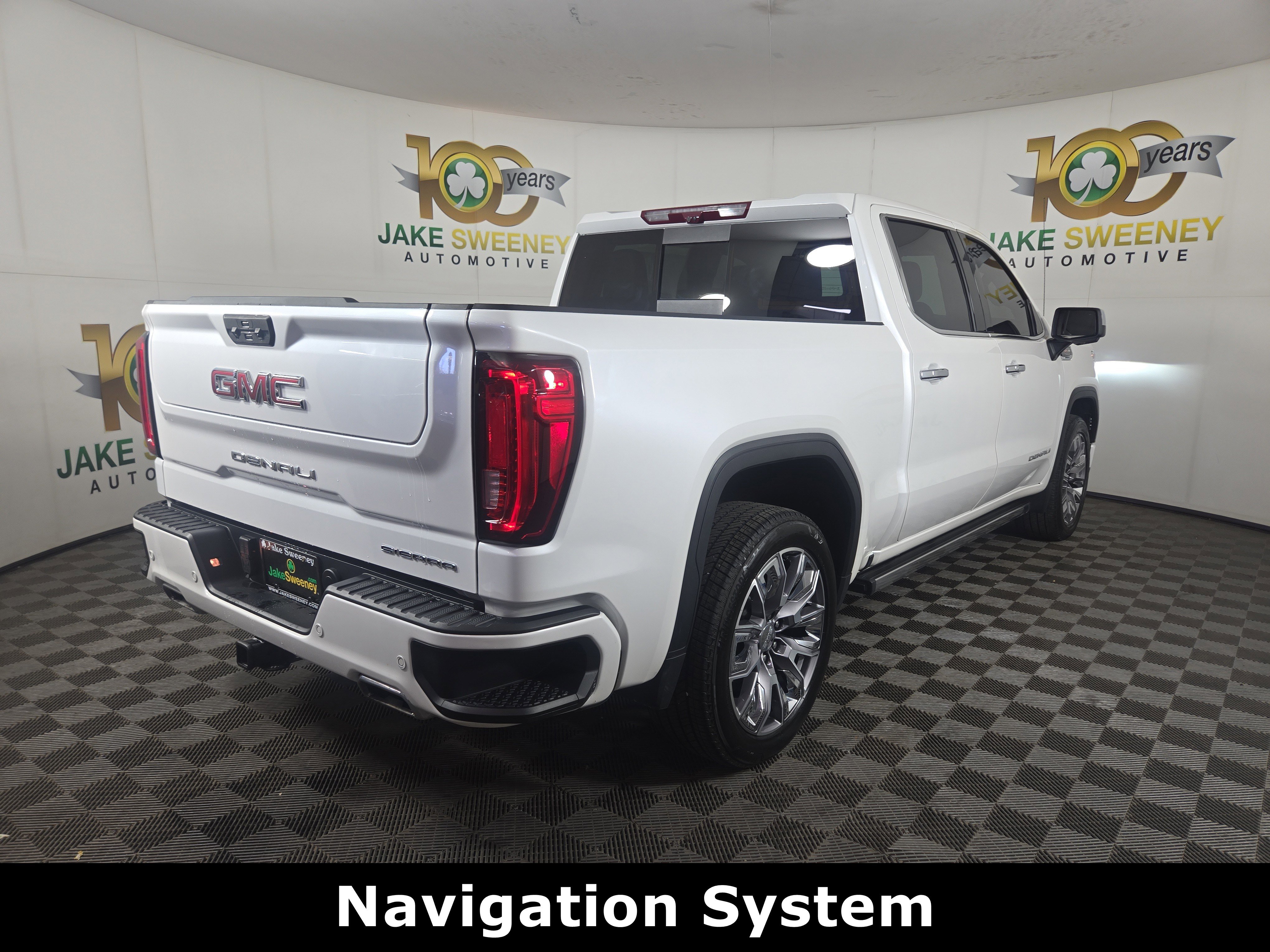 Certified 2024 GMC Sierra 1500 Denali w/ Denali Reserve Package image 9