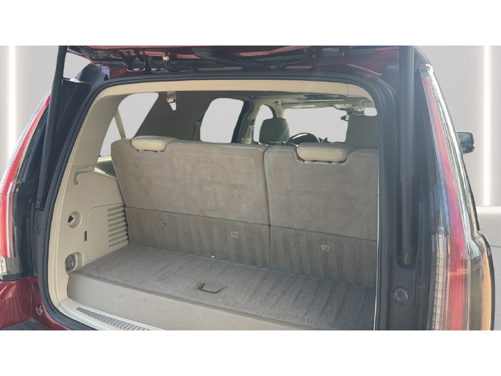 Used 2020 Cadillac Escalade Luxury RWD image 32
