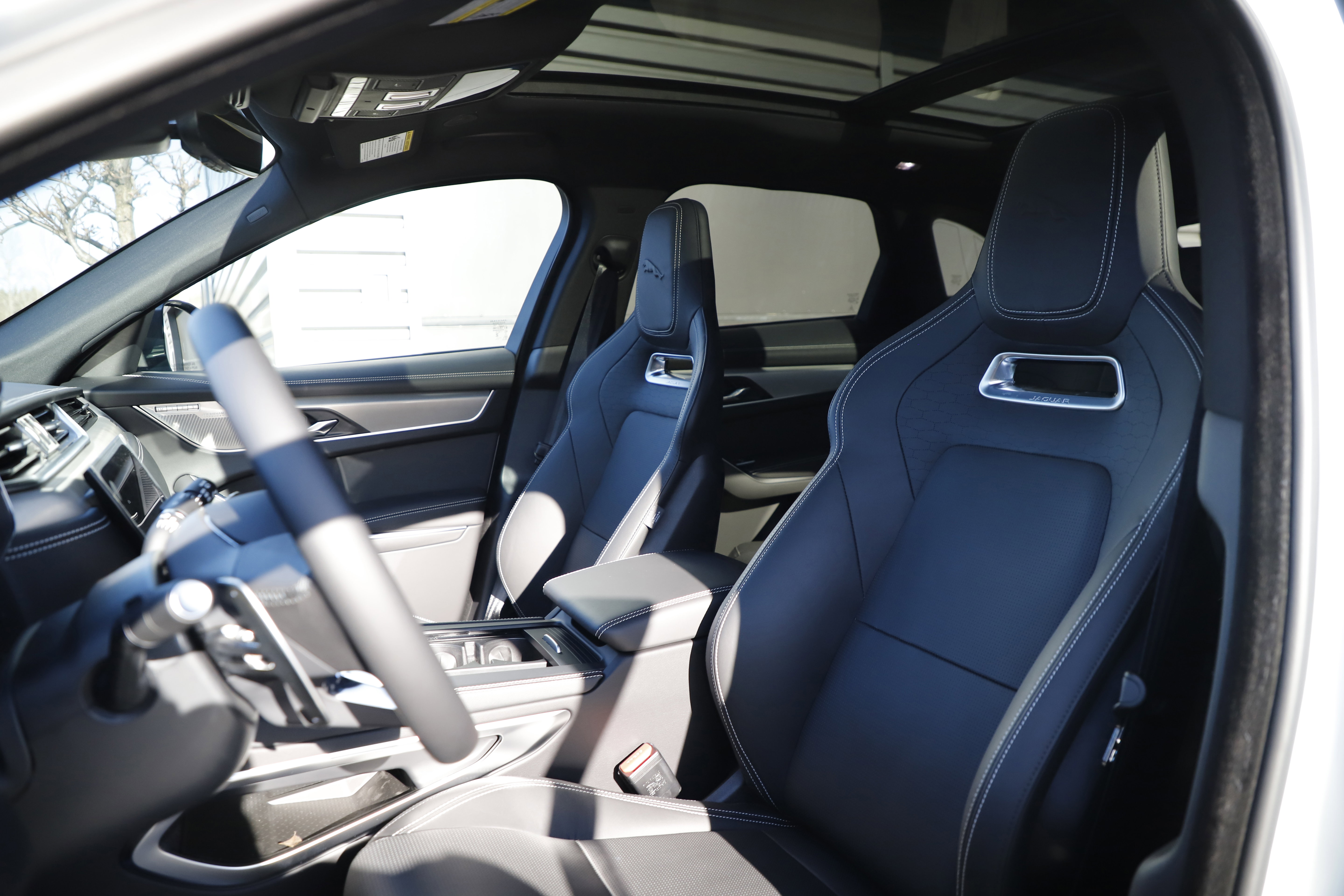 New 2026 Jaguar F-PACE R-Dynamic S AWD/4WD image 21