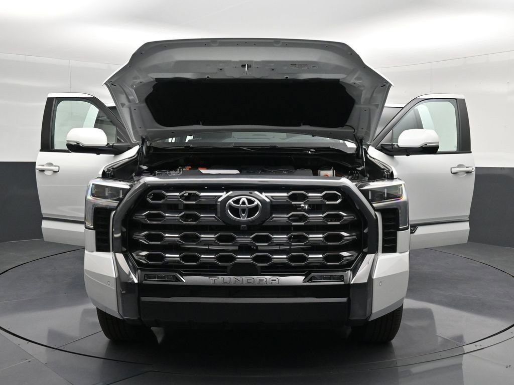 Used 2025 Toyota Tundra Platinum image 18